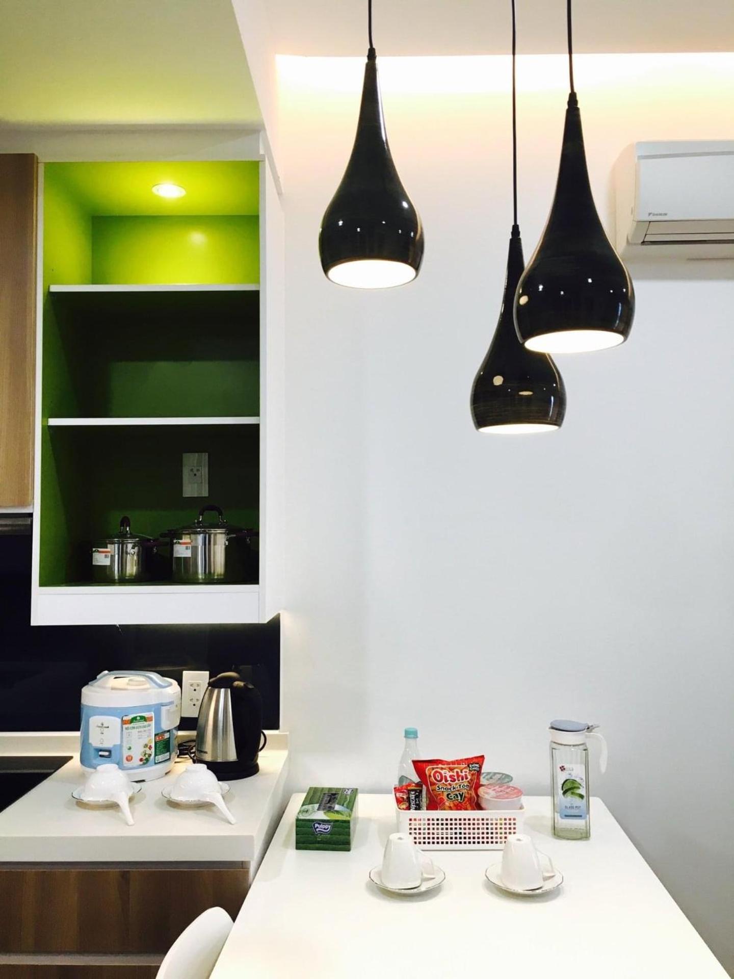 Căn hộ One Bedroom Apartment At Republic Plaza - Pool & City View *