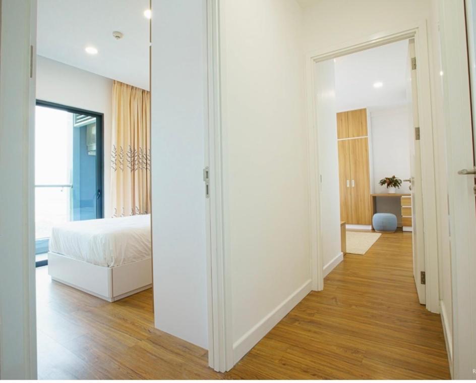 Serviced Apartment At Republic Plaza - Pool & City View, Near T3 Airport Tan Son Nhat Apartment *